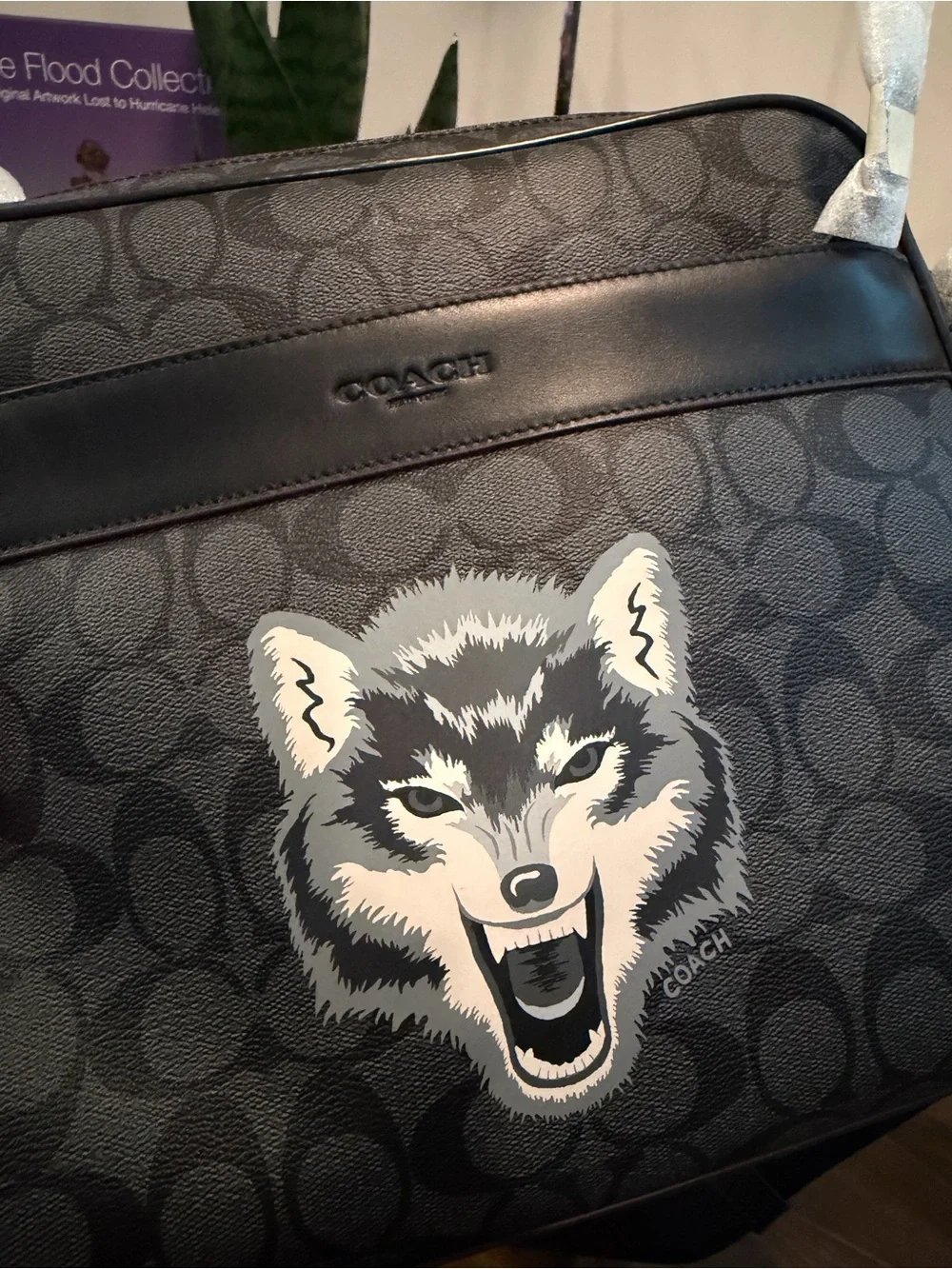 Coach Charles Camera Bag In Signature Canvas With Wolf Motif F31337 NWT